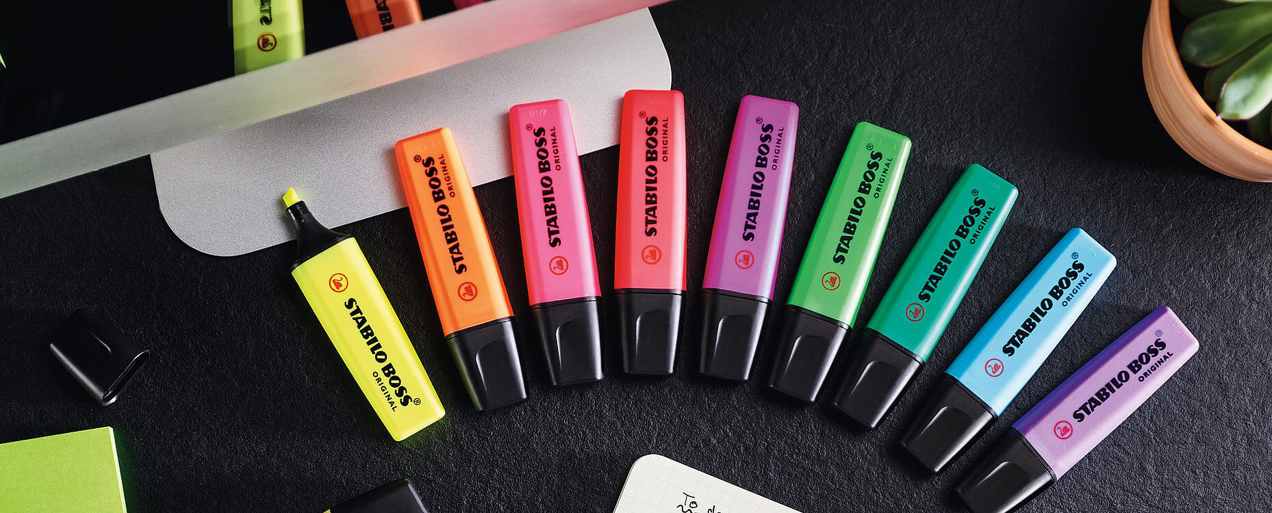 Set de Escritorio de 15 Marcadores Fluorescentes BOSS ORIGINAL STABILO  Multicolor